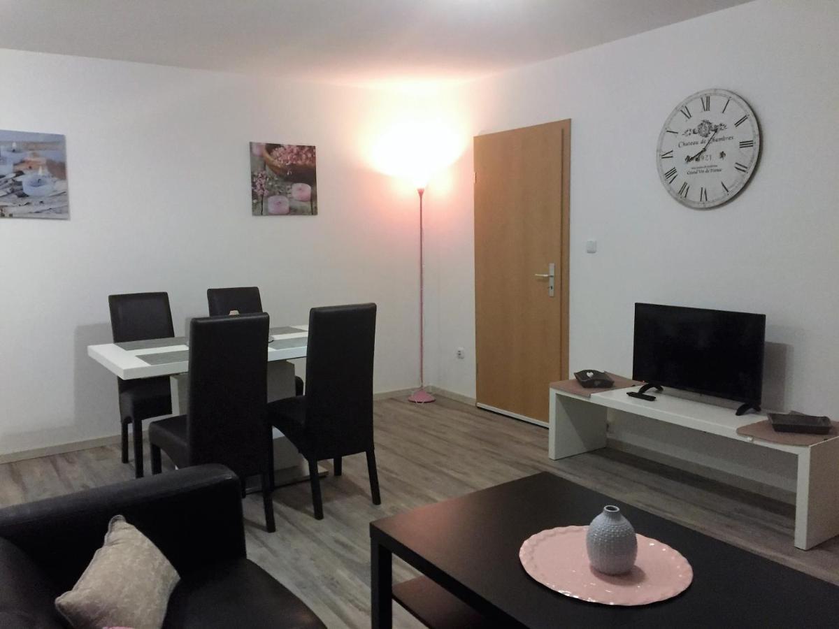 Haus Am Burggraben Hotel Hinte Room photo
